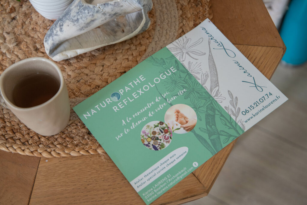 Flyer de Karine Laurens