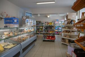 L'épicerie Treban intérieur