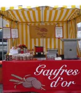 Gaufres d'Or stand au marché